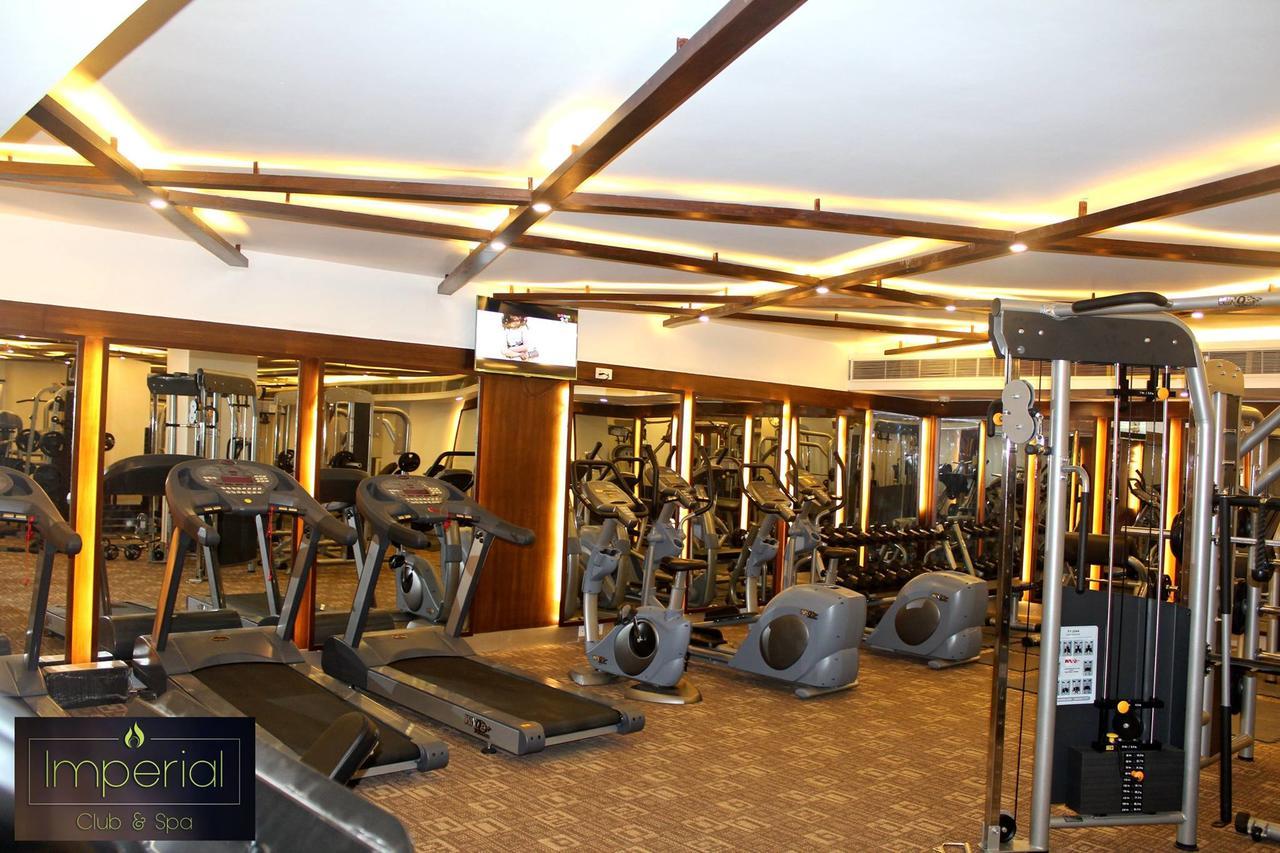 Sky City Hotel Dhaka Extérieur photo