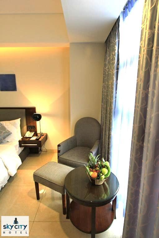 Sky City Hotel Dhaka Extérieur photo